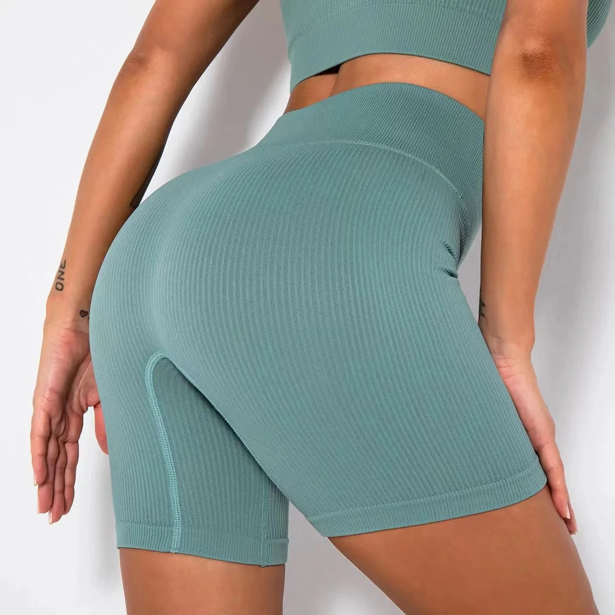 Seamless Knitted Sports Shorts Casual High Waist Push Up Cycling